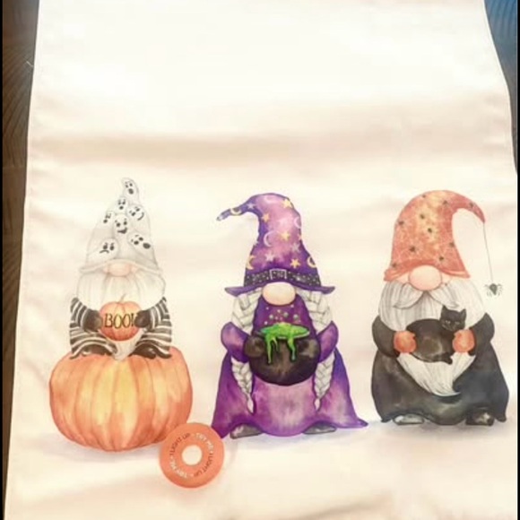 NEW Cynthia Rowley Curious Light Up Halloween Gnome Table Runner - Size 14x72 - Picture 1 of 3